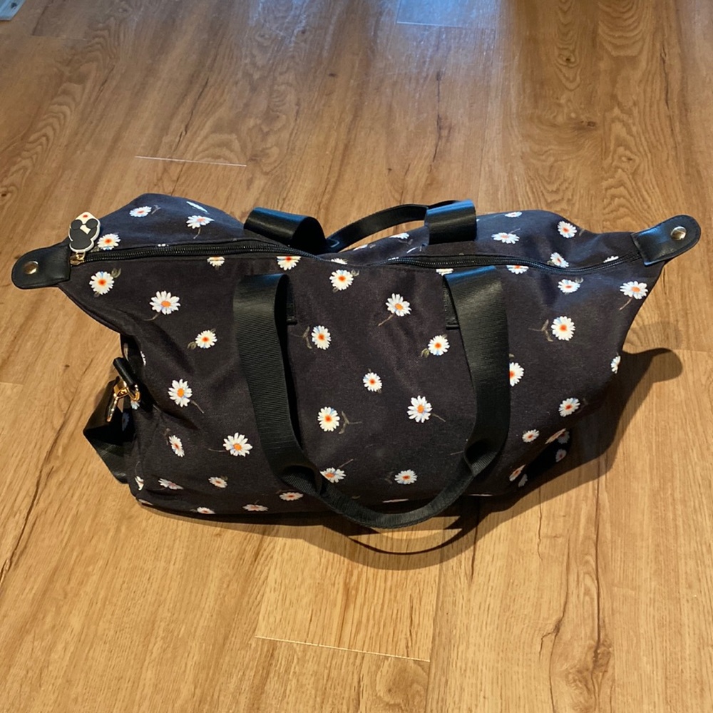 Like new Alice and Olivia tote bag